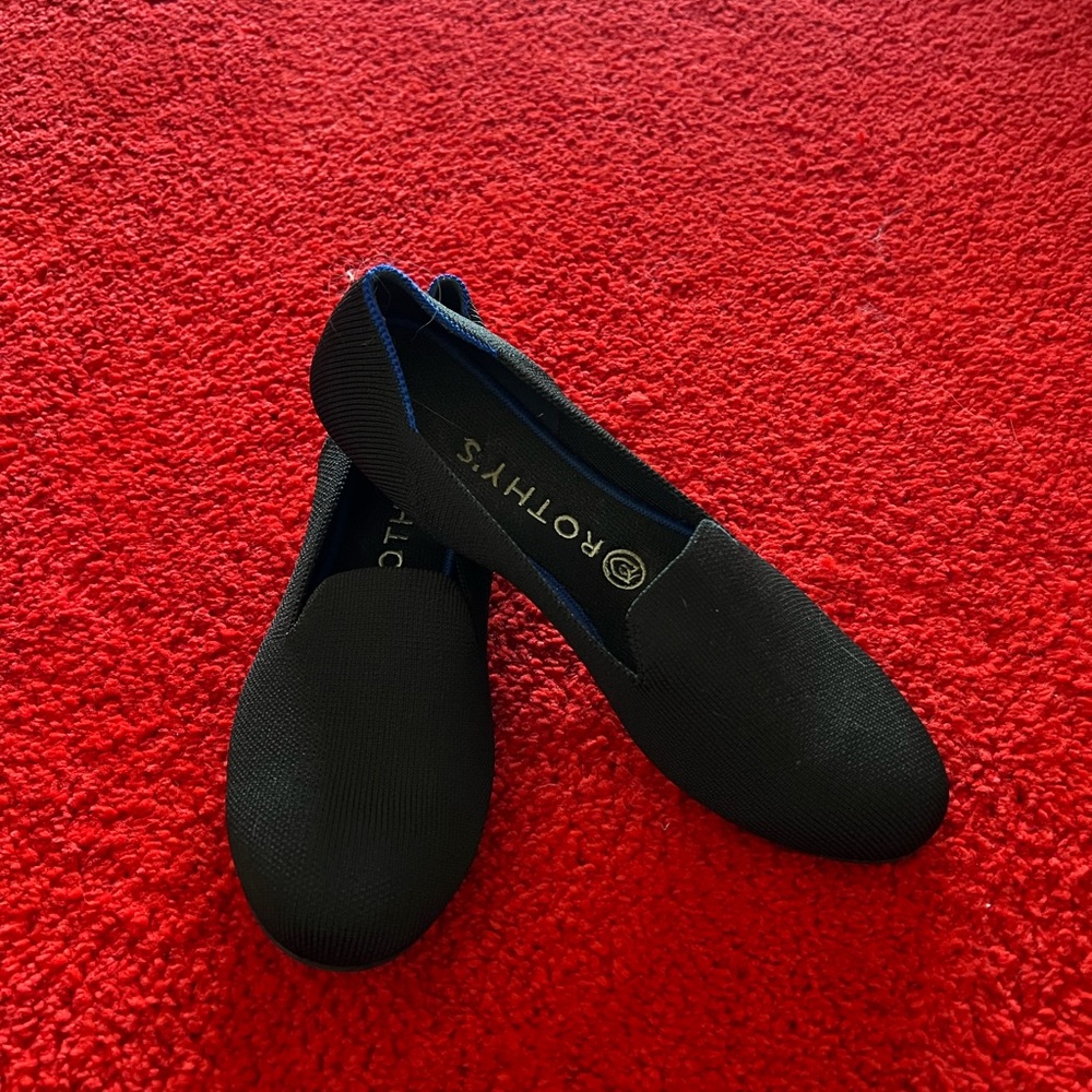 Rothy’s The Loafer in Black Size 8